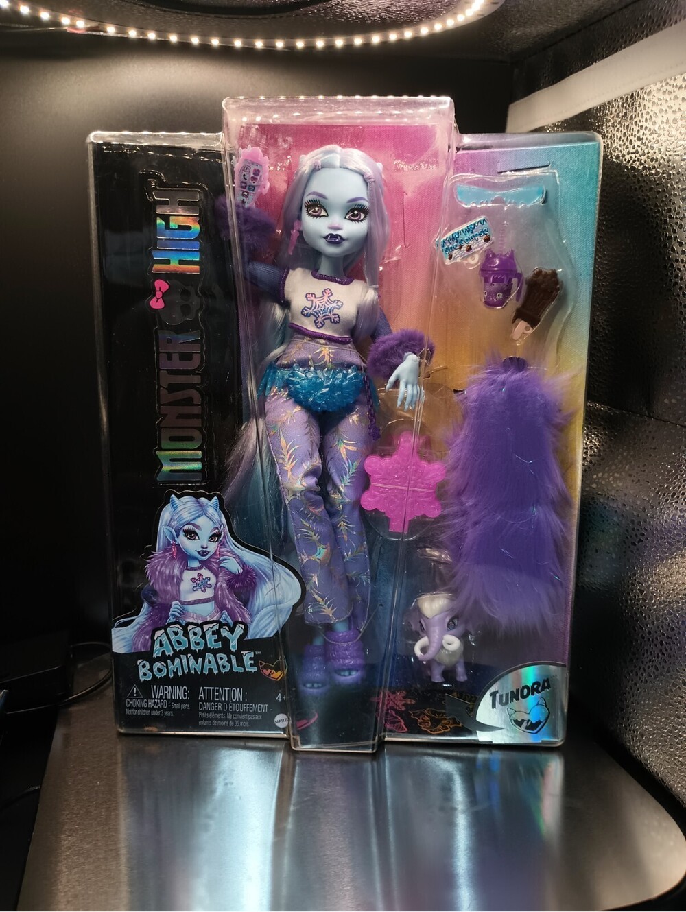 Mattel Monster High ABBEY BOMINABLE doll and Tunora